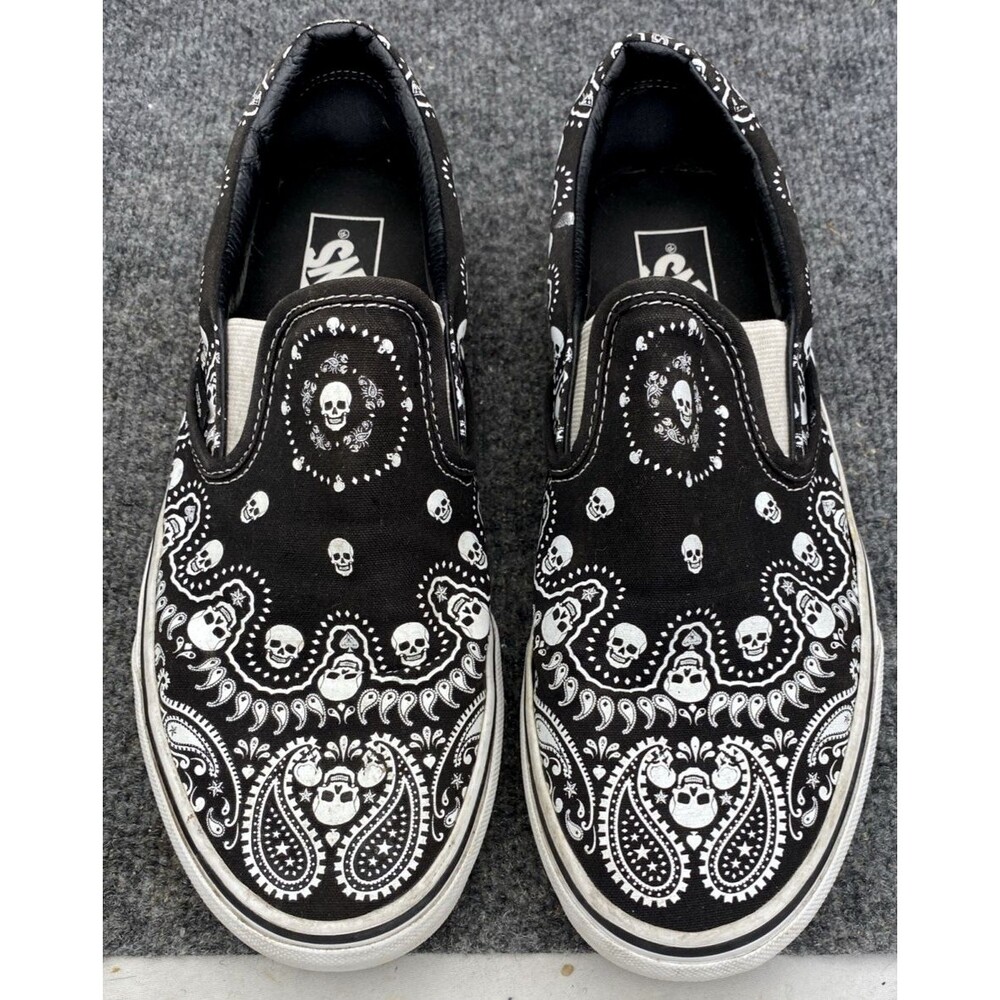 Vans Classic Slip-On Black White Skull Paisley Bandana Shoes Men 9 Women 10.5 - Picture 6 of 11
